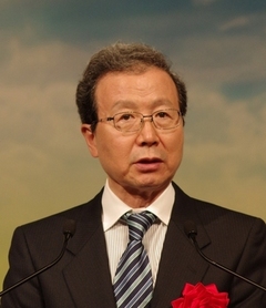 程永華　中国駐日本大使